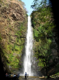 Der untere Teil des Wli-Wasserfalls